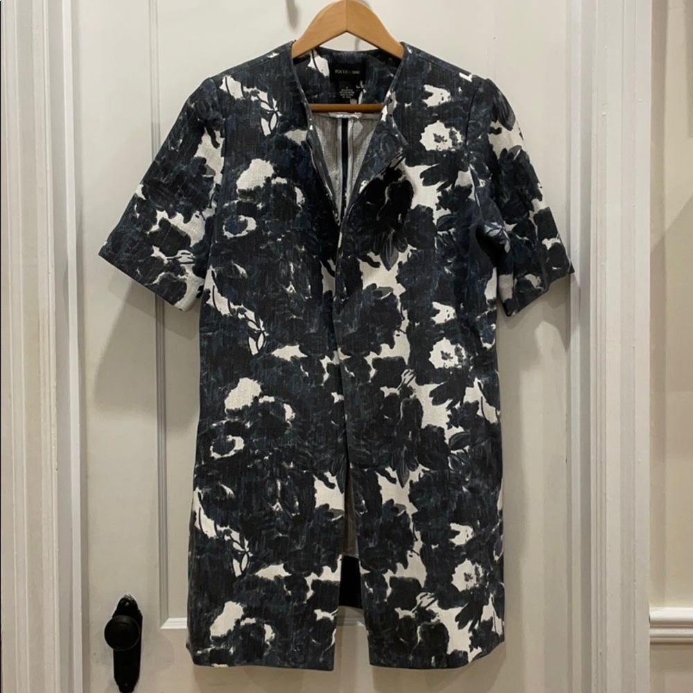 SOLD Short Sleeve, Light Weight Blazer/Jacket